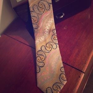 Luxury Designer Verse 9 Couture Silk Paisley Tie